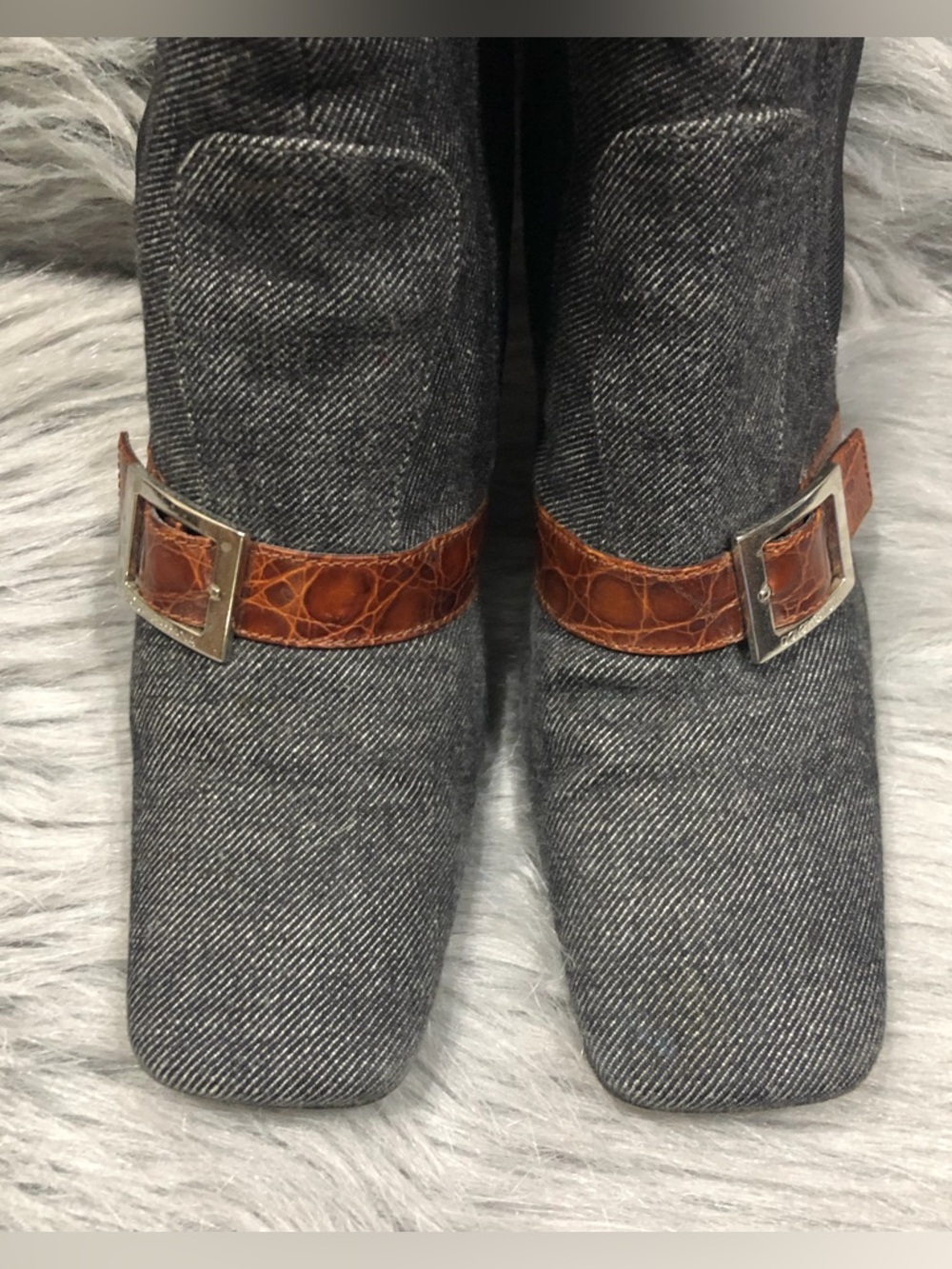 Authentic Dolce&Gabbana denim runaway boots. - Picture 5 of 16